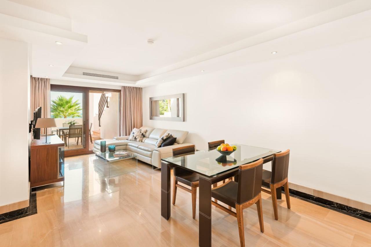 Bahia De La Plata Luxury Apartments Эстепона Экстерьер фото
