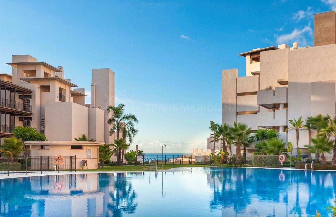 Bahia De La Plata Luxury Apartments Эстепона Экстерьер фото